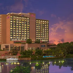 Crowne Plaza By Ihg Kochi