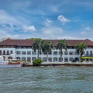 Brunton Boatyard - A Cgh Earth Experience Kochi